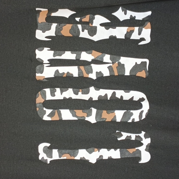 COPY - Uncategorized  black oversized long sleeved tee. size Medium. Never worn. - Picture 2 of 4